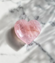 이미지를 갤러리 뷰어에 로드 , Rose Quartz Heart Bowl - small #103