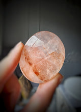 이미지를 갤러리 뷰어에 로드 , Fire Quartz / Red Hematoid Palm Stone #222