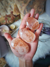 이미지를 갤러리 뷰어에 로드 , Fire Quartz / Red Hematoid Palm Stone Set - 3pcs #223