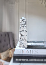 ์ด๋ฏธ์ง๋ฅผ ๊ฐค๋ฌ๋ฆฌ ๋ทฐ์ด์ ๋ก๋ , Black & White Quartz Tower - 642g #116