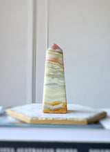 ์ด๋ฏธ์ง๋ฅผ ๊ฐค๋ฌ๋ฆฌ ๋ทฐ์ด์ ๋ก๋ , Pink Banded Calcite Tower - 478g #125