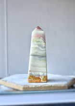 ์ด๋ฏธ์ง๋ฅผ ๊ฐค๋ฌ๋ฆฌ ๋ทฐ์ด์ ๋ก๋ , Pink Banded Calcite Tower - 432g #122