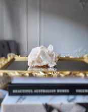 이미지를 갤러리 뷰어에 로드 , Himalayan Quartz Cluster - 772g #180 (Phantom Inclusion)