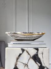 Load image into Gallery viewer, Large Mexican Zebra Calcite / Onyx  Bowl - 1.44kg #129