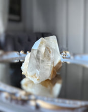 이미지를 갤러리 뷰어에 로드 , Golden Himalayan Quartz Cluster - small 474g #243