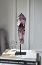 이미지를 갤러리 뷰어에 로드 , Phantom Amethyst Wand on Black Stand - 970g #1