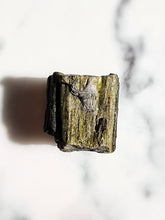 이미지를 갤러리 뷰어에 로드 , Green Tourmaline Cluster / Raw Stone - 81g #108