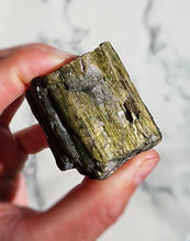 이미지를 갤러리 뷰어에 로드 , Green Tourmaline Cluster / Raw Stone - 81g #108