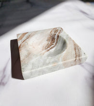 ์ด๋ฏธ์ง๋ฅผ ๊ฐค๋ฌ๋ฆฌ ๋ทฐ์ด์ ๋ก๋ , Marble Sphere Holder / Jewellery Tray #152