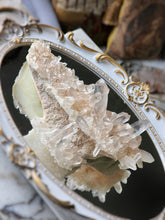 將圖片載入圖庫檢視器 High Grade Peach Himalayan Quartz Cluster - 912g #324