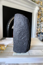 이미지를 갤러리 뷰어에 로드 , Amethyst Geode / Cave - small 1.07kg #32