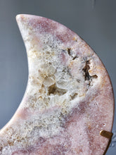 이미지를 갤러리 뷰어에 로드 , Large Pink Amethyst Moon on Gold Stand - 4.65kg #103