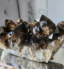 이미지를 갤러리 뷰어에 로드 , Pineapple Smoky Citrine Quartz Cluster - 1.54kg #112