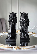 Cargar imagen en el visor de la galería, Black Lion Stand / Sphere Holder - Medium