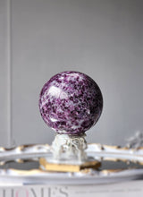 이미지를 갤러리 뷰어에 로드 , Large Lepidolite Lithia Mica x Aquamarine Sphere - 1.34kg #132