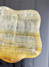 이미지를 갤러리 뷰어에 로드 , Amber Yellow Fluorite Bowl - 756g #98