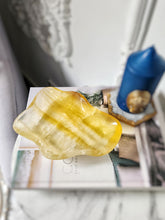 이미지를 갤러리 뷰어에 로드 , Amber Yellow Fluorite Bowl - 756g #98