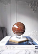 Cargar imagen en el visor de la galería, Large Red Thousand Layer Lodolite x Mica Sphere - 1.66kg #29