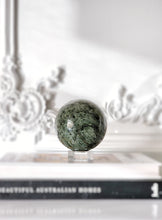이미지를 갤러리 뷰어에 로드 , Green Strawberry x Epidote Quartz Sphere - 1.1kg #46