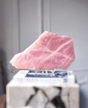 이미지를 갤러리 뷰어에 로드 , Large Rose Quartz Slab - 1.32kg #926