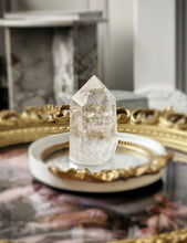 이미지를 갤러리 뷰어에 로드 , Clear Quartz Tower - small chunky 128g #942