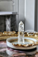 이미지를 갤러리 뷰어에 로드 , Clear Quartz Tower - small 58g #940