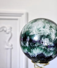 이미지를 갤러리 뷰어에 로드 , Large Snowflake Rainbow Fluorite Sphere - 2kg #97