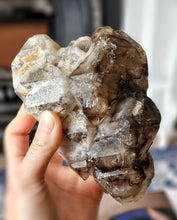 이미지를 갤러리 뷰어에 로드 , Smoky Skeleton Quartz - 1.1kg #144