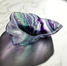 이미지를 갤러리 뷰어에 로드 , 40% OFF | Rainbow Fluorite Bowl - Matte 1.65kg #133 (minor damage)