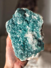 이미지를 갤러리 뷰어에 로드 , Green Fluorite Cluster - 1.83kg #69