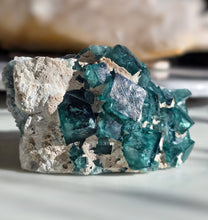 이미지를 갤러리 뷰어에 로드 , Green Fluorite Cluster - 677g #82