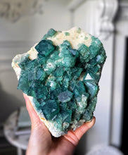 이미지를 갤러리 뷰어에 로드 , Green Fluorite Cluster - 1.73kg #89
