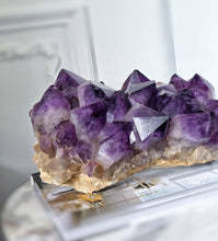 이미지를 갤러리 뷰어에 로드 , Large Congo Amethyst Cluster - 5.92kg #102