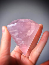 이미지를 갤러리 뷰어에 로드 , Rose Quartz Diamond Shaped - 173g #138