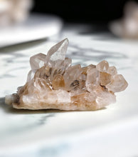 將圖片載入圖庫檢視器 Himalayan Quartz Cluster - 239g #418