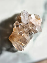 將圖片載入圖庫檢視器 Golden Himalayan Quartz Cluster - 160g #429