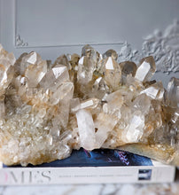이미지를 갤러리 뷰어에 로드 , Large Golden Himalayan Quartz Cluster with Chlorite Inclusion - 6.62kg #443