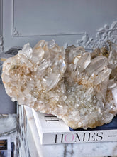 이미지를 갤러리 뷰어에 로드 , Large Golden Himalayan Quartz Cluster with Chlorite Inclusion - 6.62kg #443