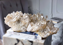 이미지를 갤러리 뷰어에 로드 , Large Golden Himalayan Quartz Cluster with Chlorite Inclusion - 6.62kg #443
