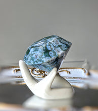 Load image into Gallery viewer, Moss Agate Diamond Shaped - 188g #283