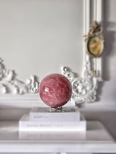 이미지를 갤러리 뷰어에 로드 , Large Rose Quartz Sphere - 2.76kg #4