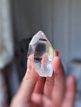 이미지를 갤러리 뷰어에 로드 , Lemurian Seed Clear Quartz - 53g #351