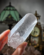 Cargar imagen en el visor de la galería, Lemurian Seed Clear Quartz - 152g #345