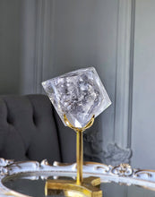 이미지를 갤러리 뷰어에 로드 , Clear Quartz Diamond Shaped Freeform on Gold Stand - 563g #4
