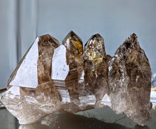 將圖片載入圖庫檢視器 Elestial Smoky Skeleton / Skeletal Quartz - 1.25kg #70