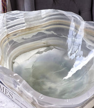 Load image into Gallery viewer, High Grade - Large Mexican Onyx Bowl - 3.9kg #329