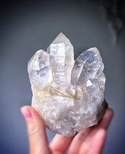 Cargar imagen en el visor de la galería, Golden Healer Quartz Cluster on Stand - 341g #418