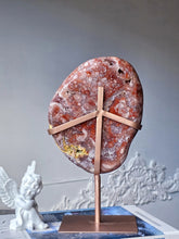 이미지를 갤러리 뷰어에 로드 , Pink Amethyst Slab on Rose Gold Stand - 1.66kg #348