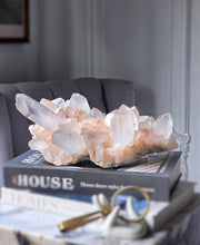 將圖片載入圖庫檢視器 Large Pink Himalayan Quartz Cluster - 3.15kg #490