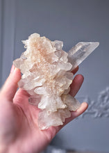 Cargar imagen en el visor de la galería, Smoky Pink Himalayan Quartz Cluster on Clear Stand - 333g #492